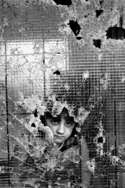 Photo by Tom Stoddart